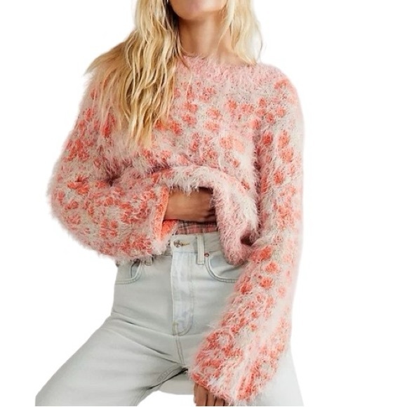 Free People  Phoebe Strawberry Cream plush eyelash pullover sweater size S - Picture 2 of 12